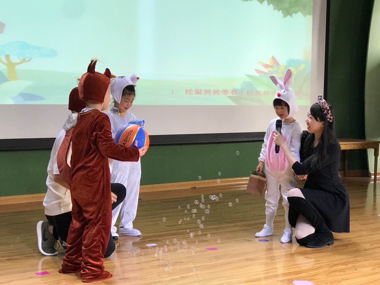 2019年11月 绘本剧表演