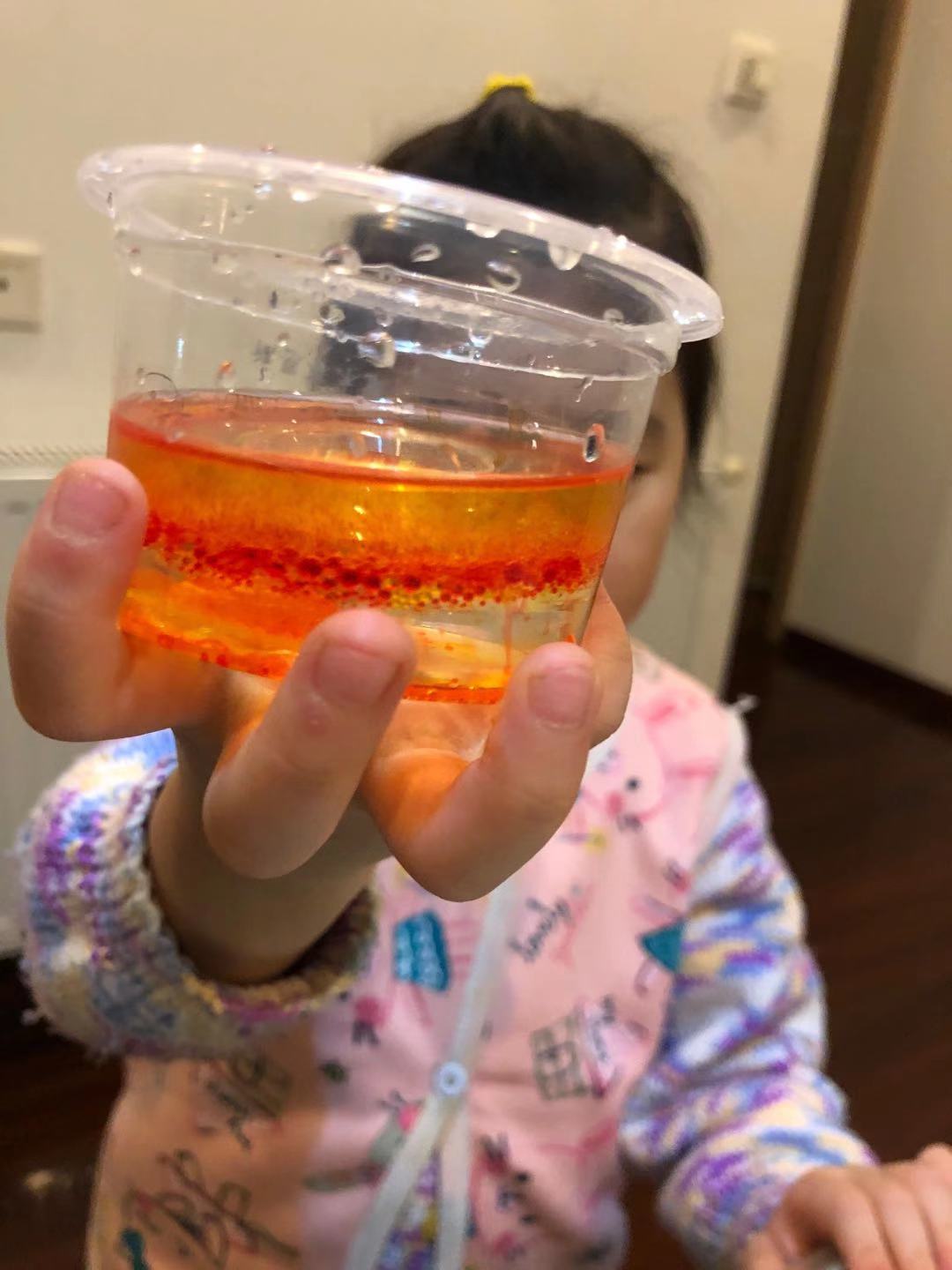 来来来,我来和大家介绍一下我的碘伏小实验吧!